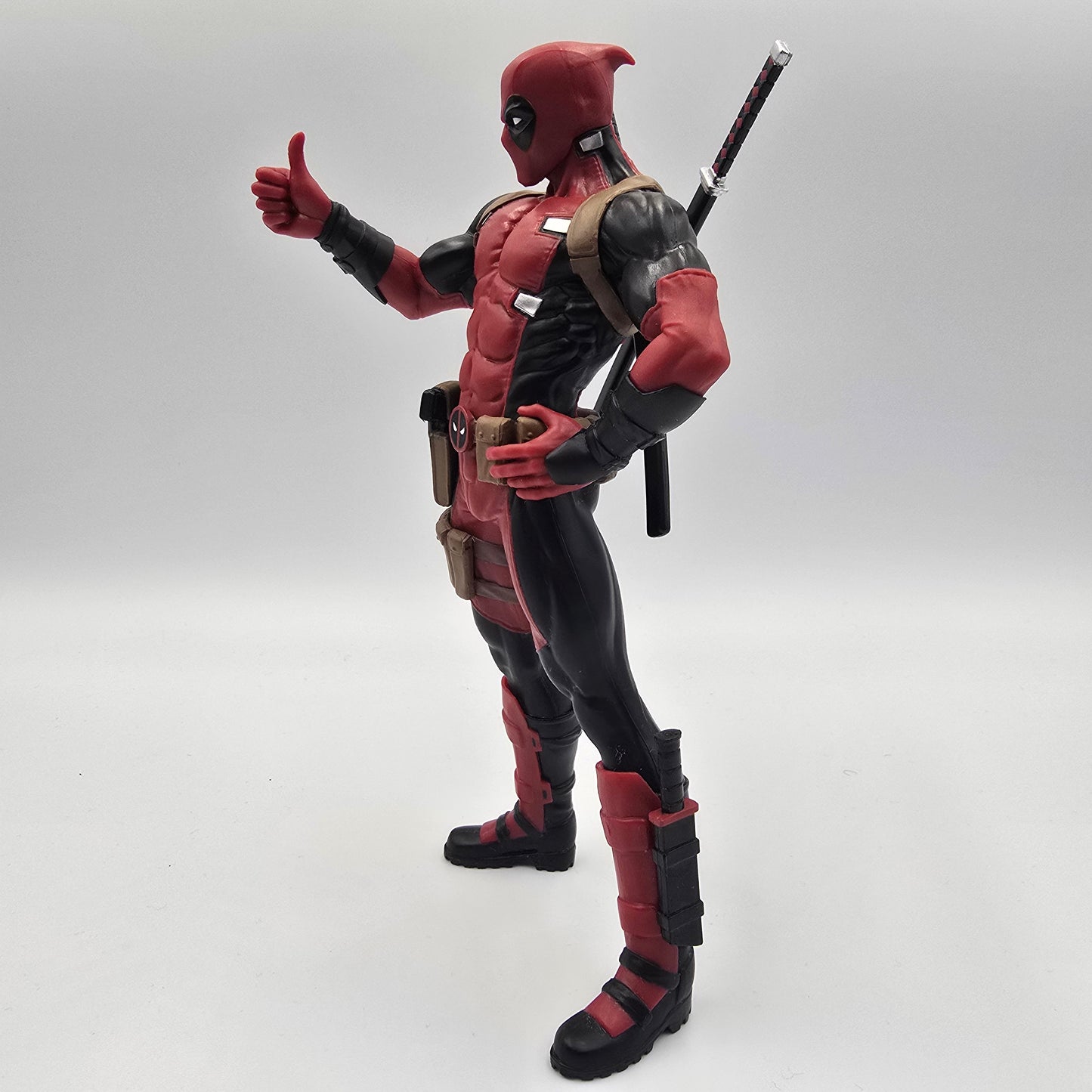 Figurine Deadpool - Marvel Limited Premium Edition 20cm