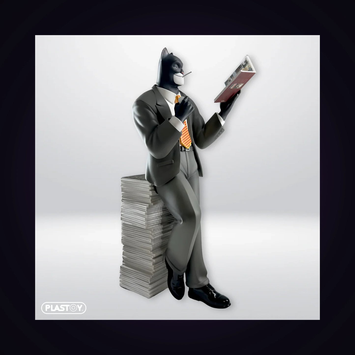 Figurine Blacksad pile d'albums