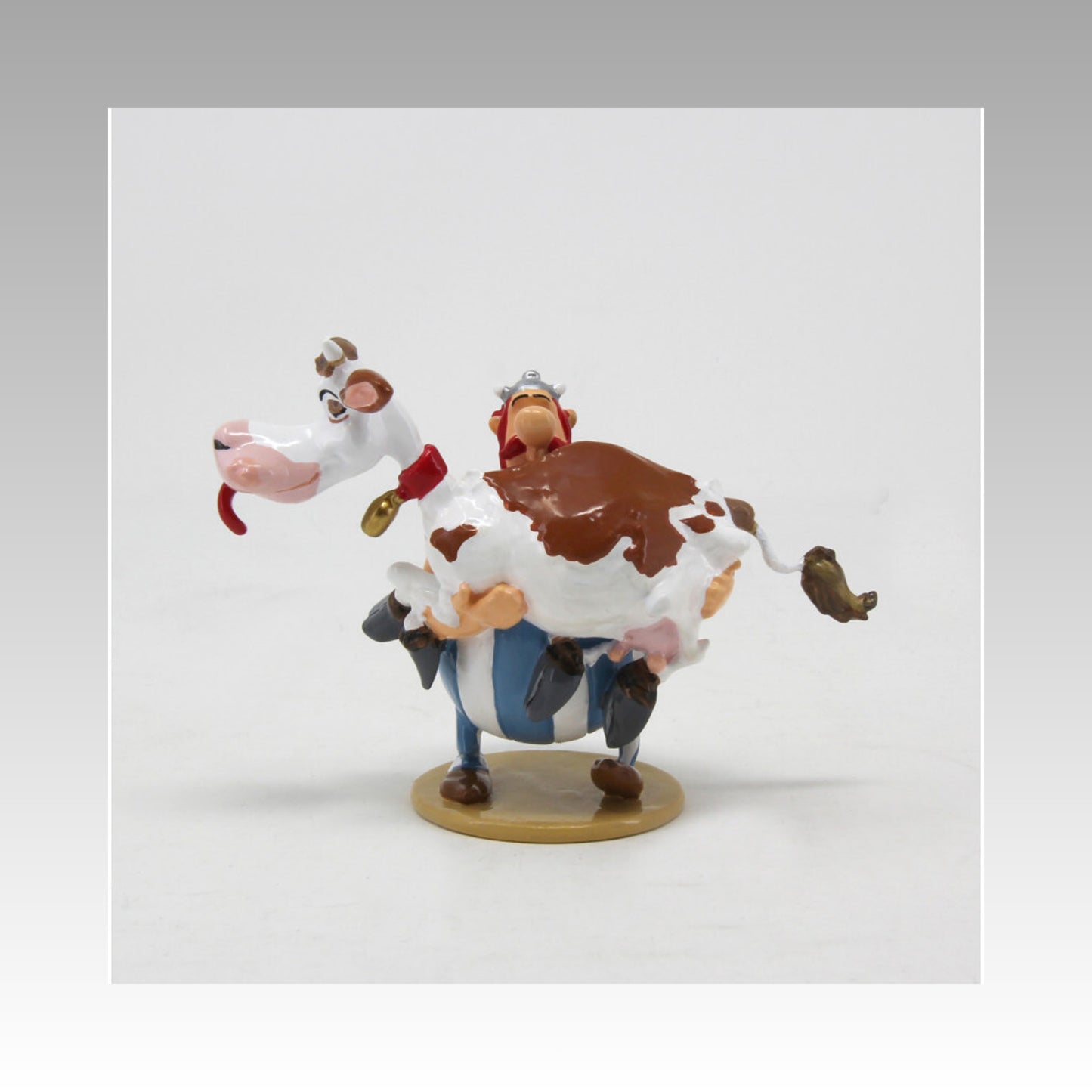 Obelix portant la vache - Statue Collection