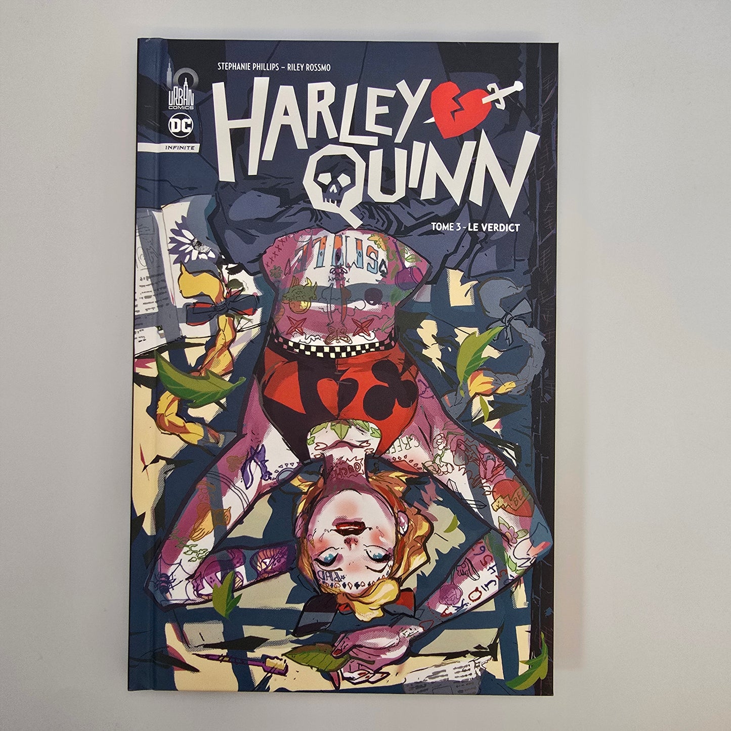 Harley Quinn infinite - Comics