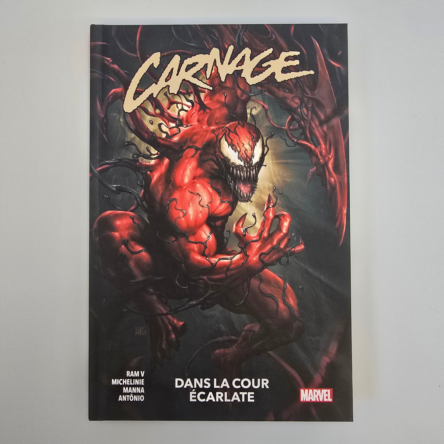 Carnage. Tome 1 - Dans la cour écarlate.