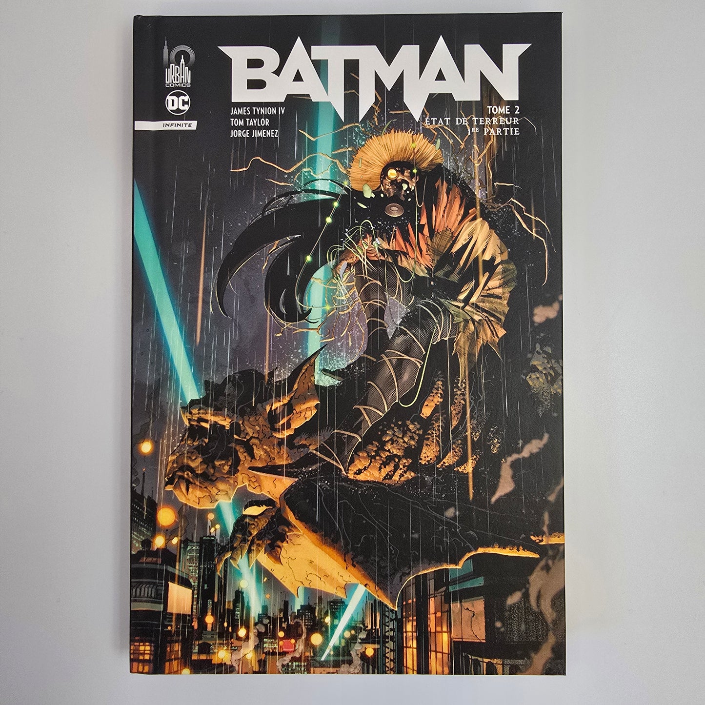 Batman infinite