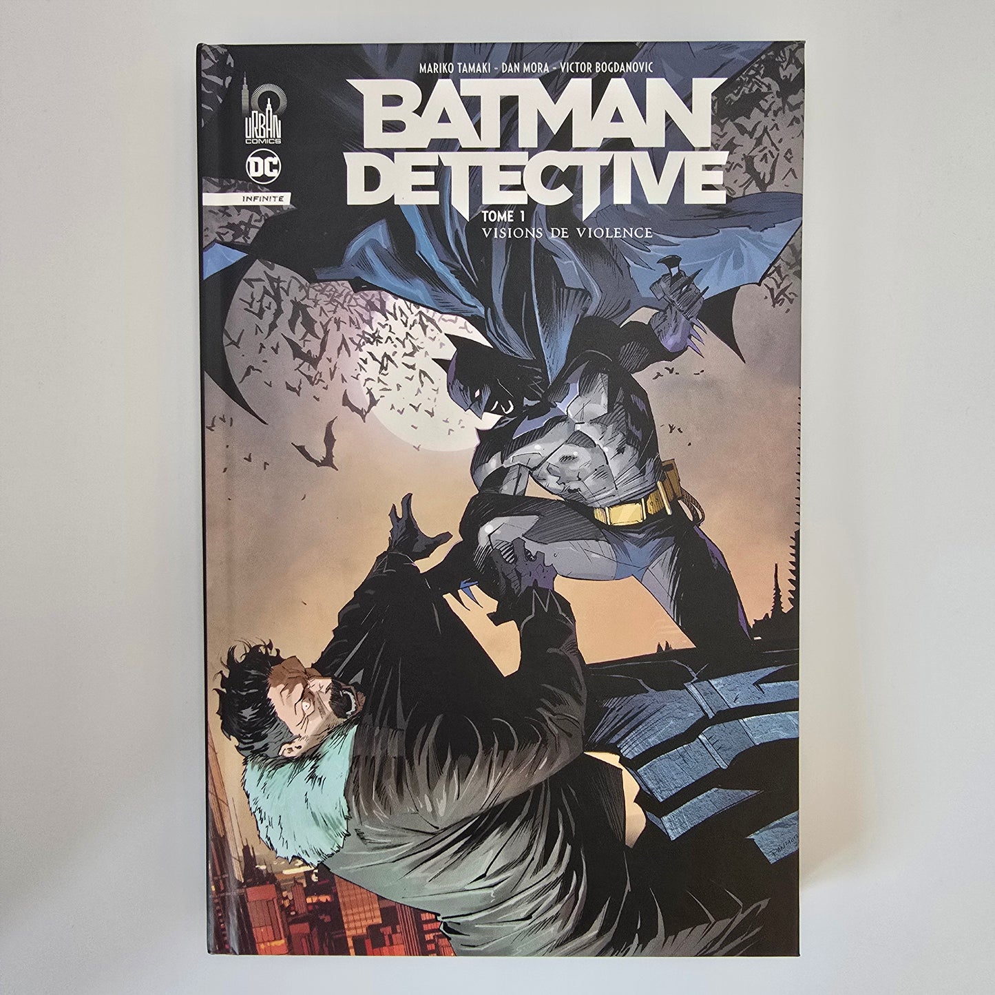 Batman détective infinite. Tome 1