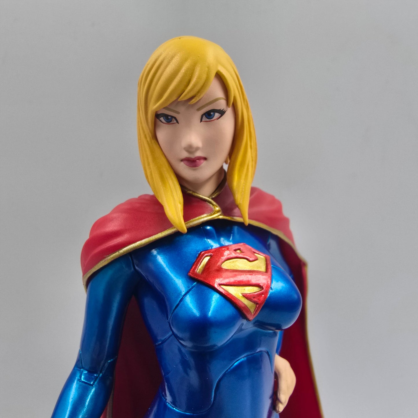 Supergirl - Justice League - DC Figure