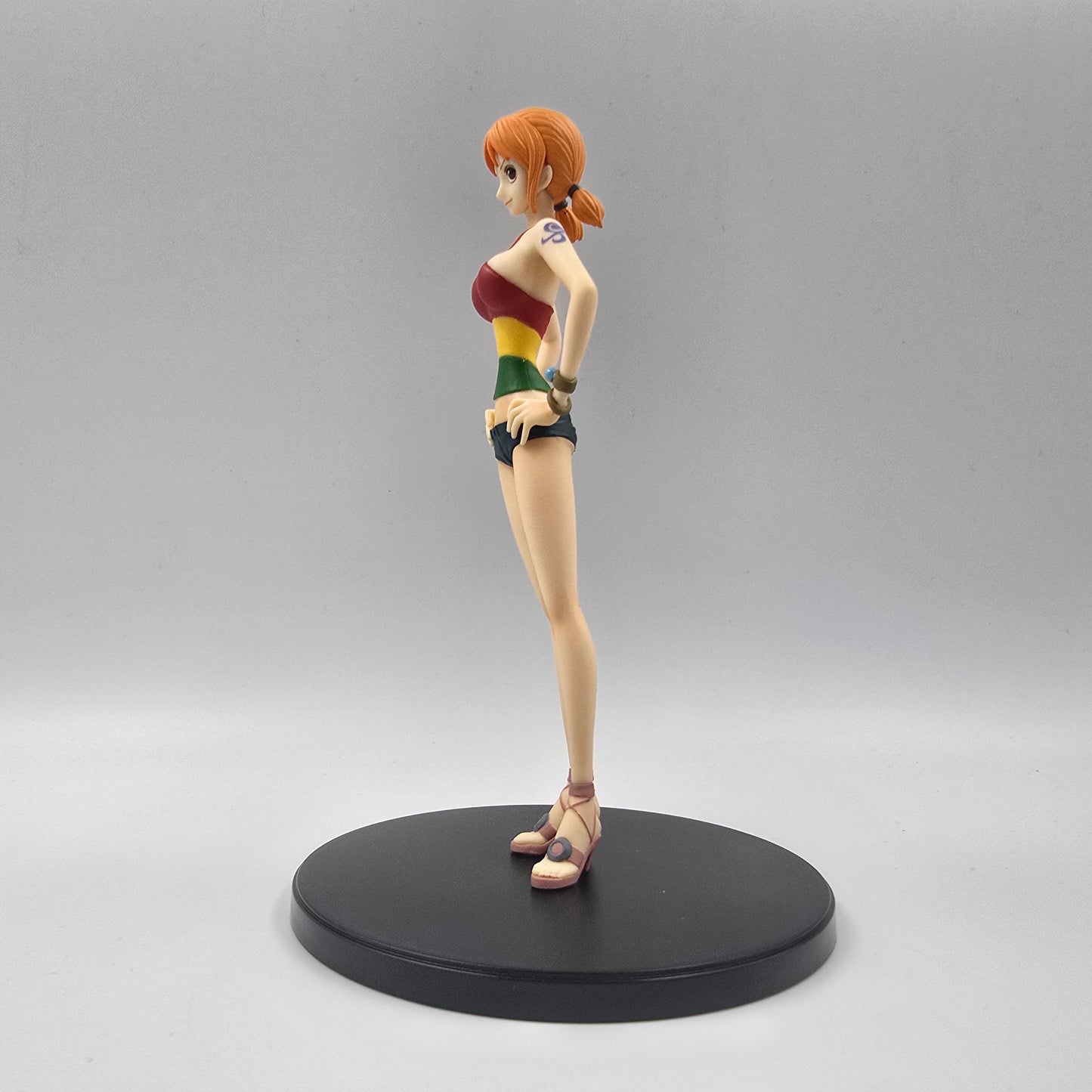 Strong Nami - One Piece