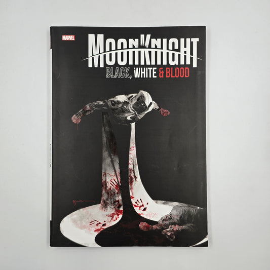 Moon knight : black white blood.