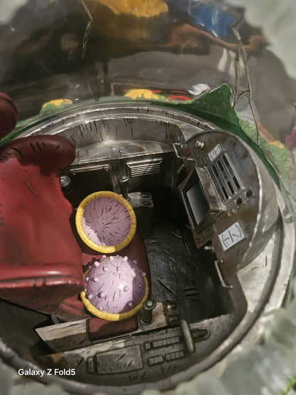 Résine Tsume – Machine à remonter le temps de Trunks (Dragon Ball Z) - Occasion