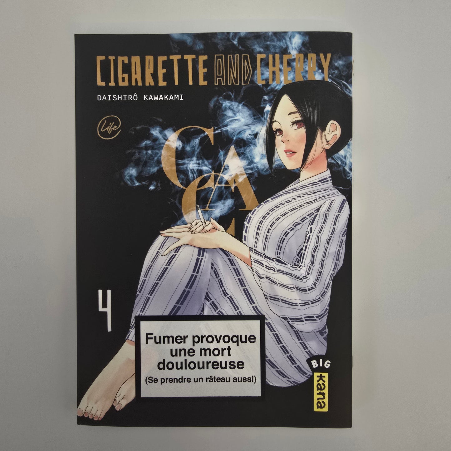 Cigarette and Cherry - Manga